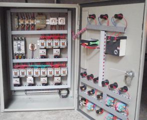 Hộp phân phối lớn