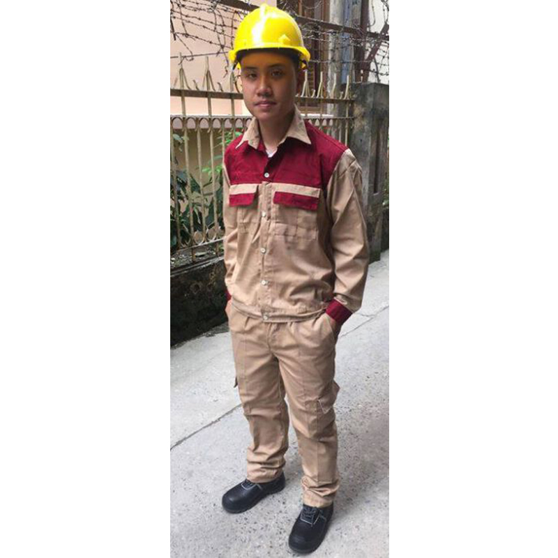 Quần áo bảo hộ lao động và áo dạ quang